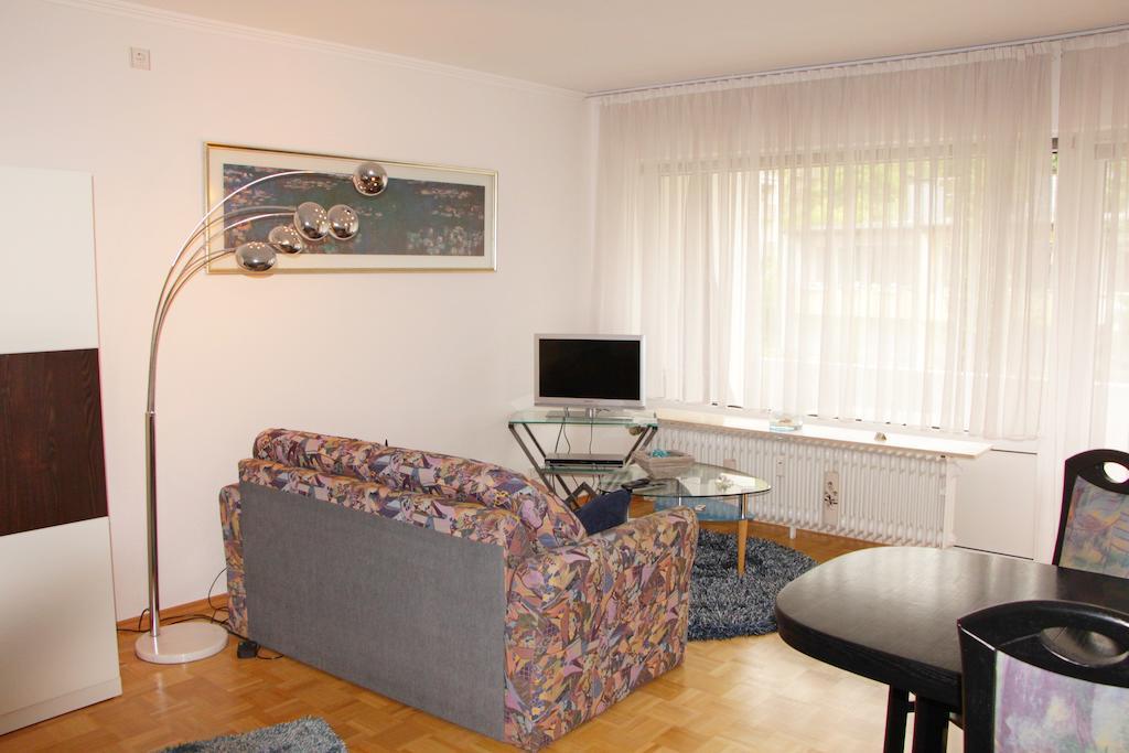 Ferienwohnung Bad Neuenahr Zimmer foto